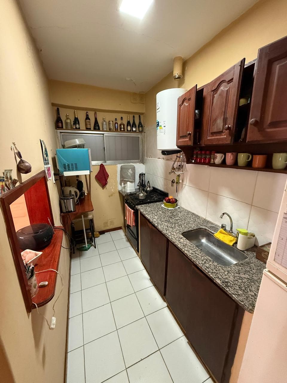 Casa con pileta y garaje en Colón