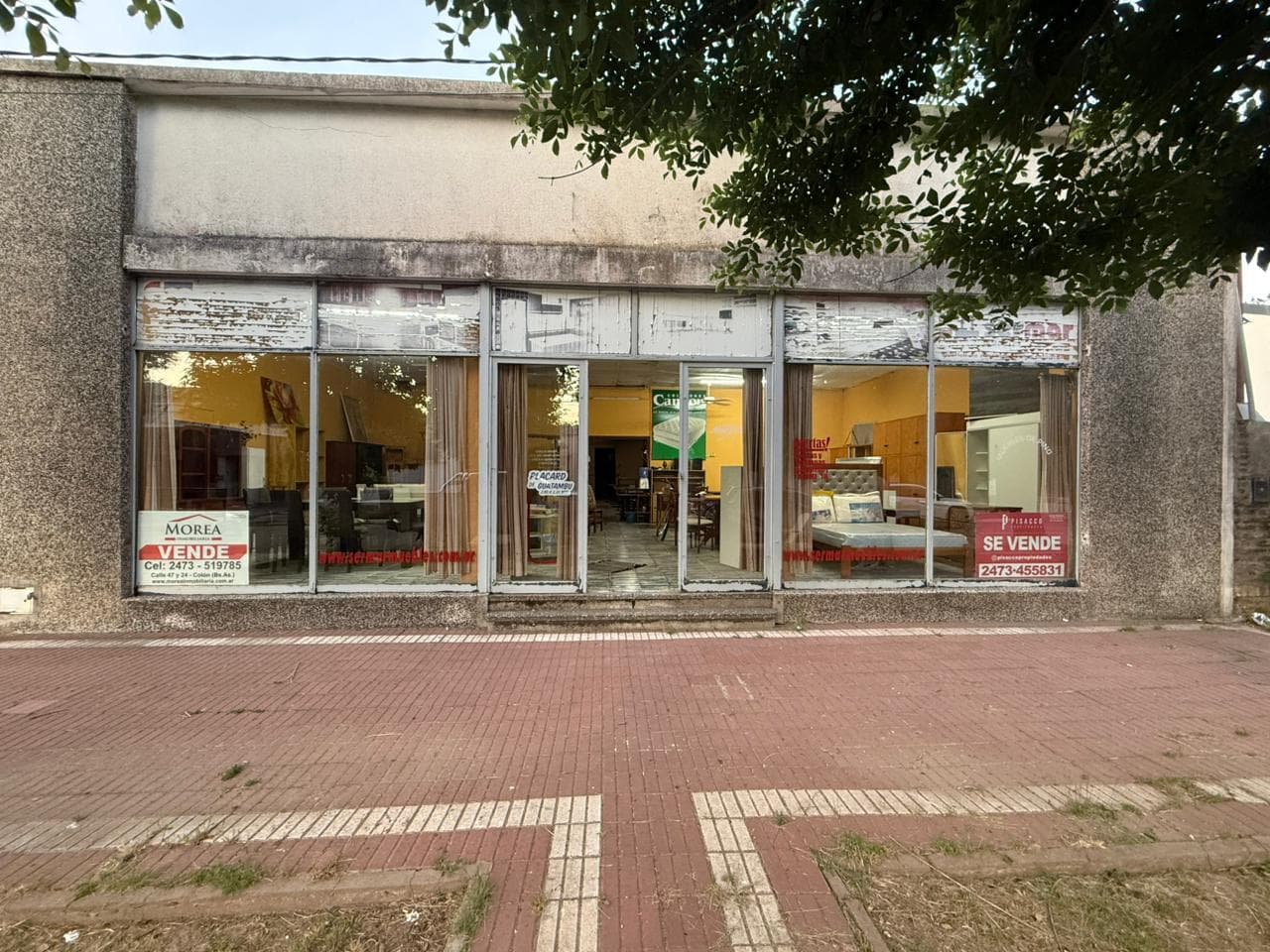 Local comercial con galpón en Mitre 730