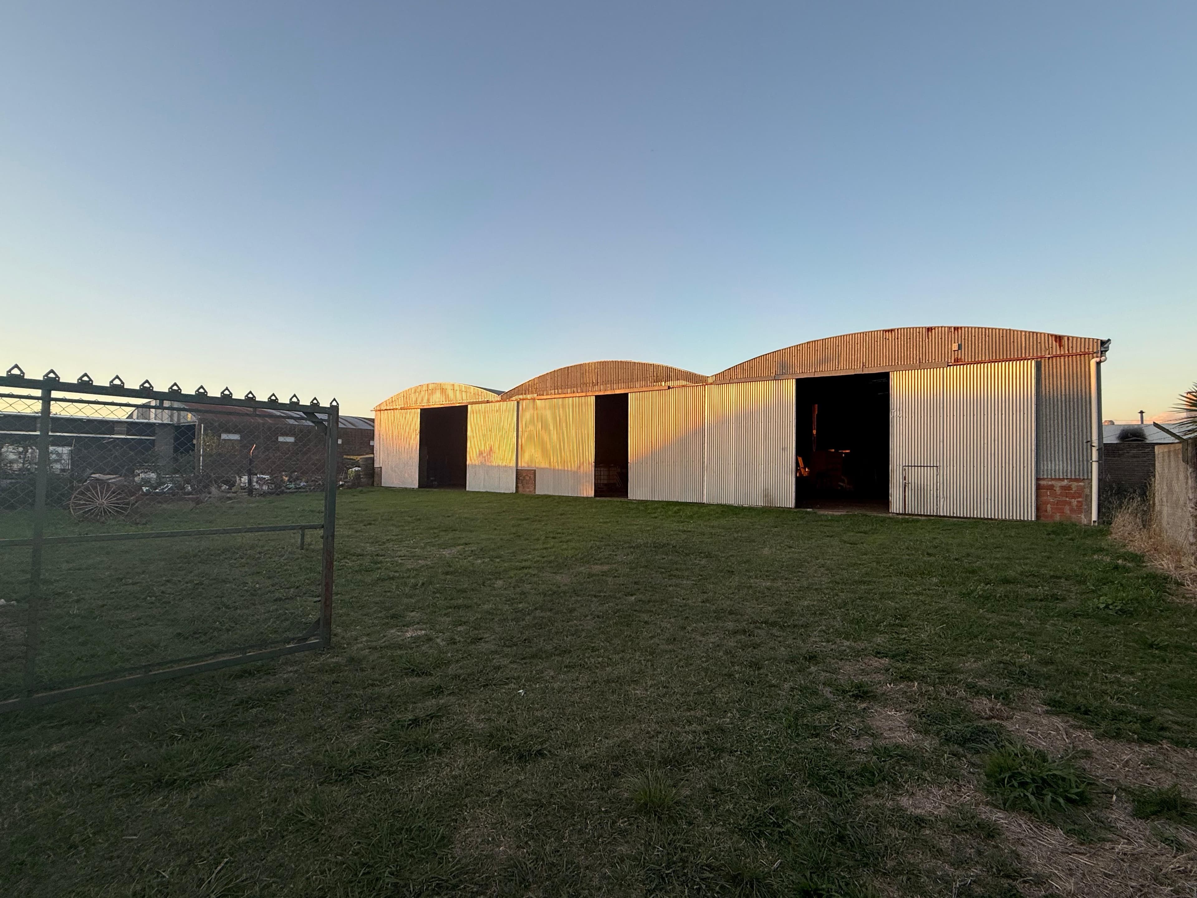 Galpón de 1.200 m² en Wheelwright