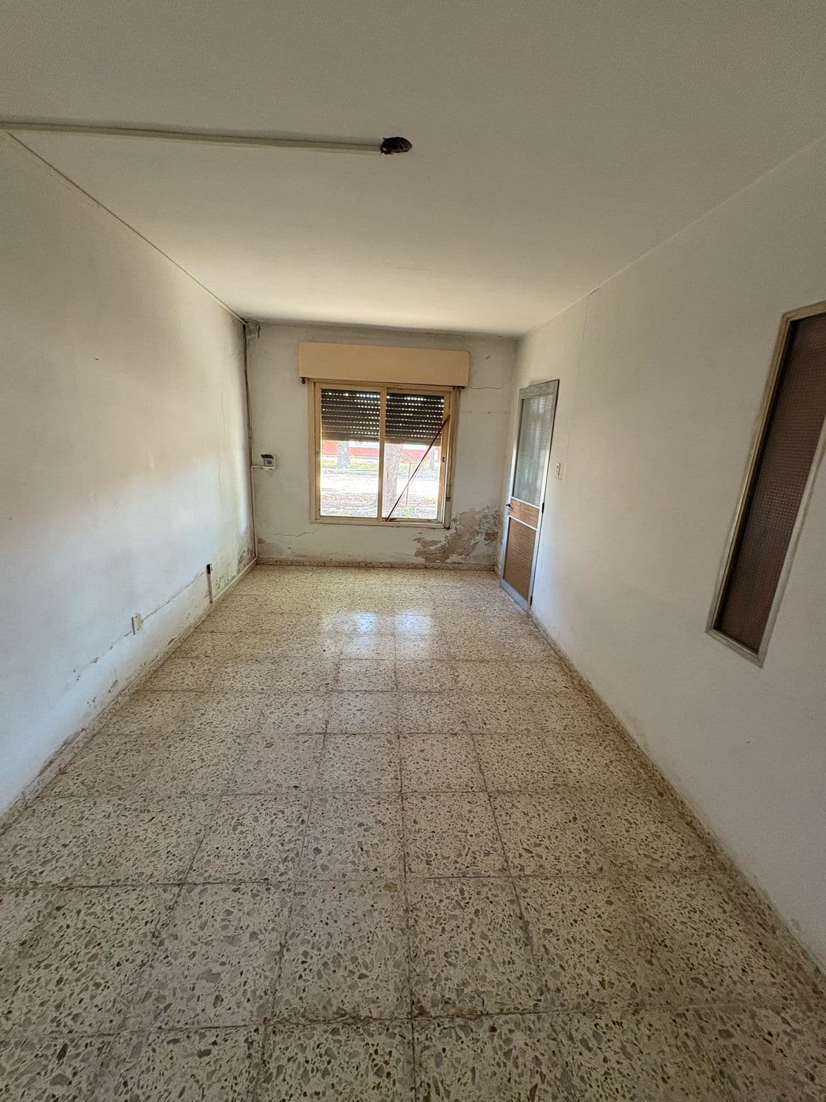 Casa con departamento en Alberdi 687